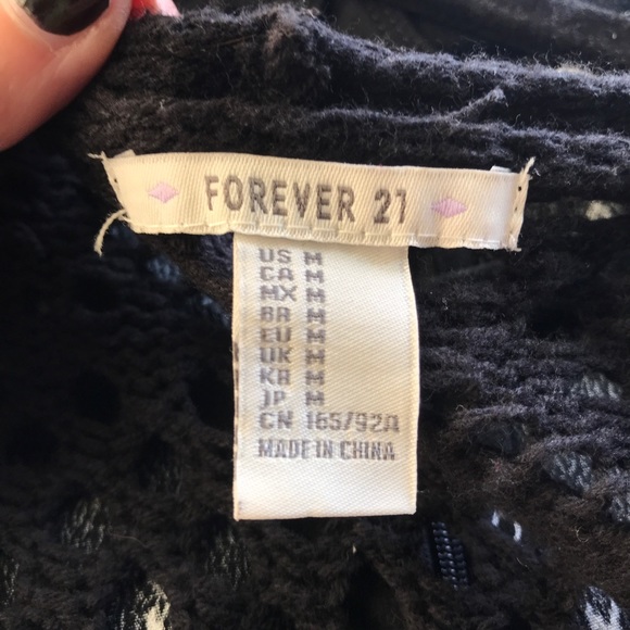 Beautiful crocheted duster - Picture 5 of 5